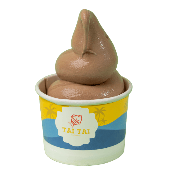 Freshly made soft serve and taiyaki at Tai Tai Creamery, Hyderabad