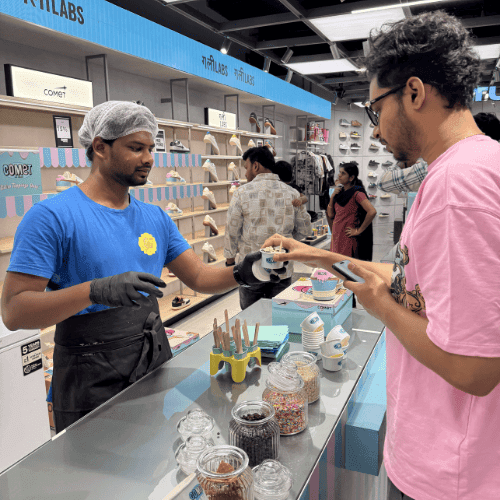 Freshly made soft serve and taiyaki at Tai Tai Creamery, Hyderabad